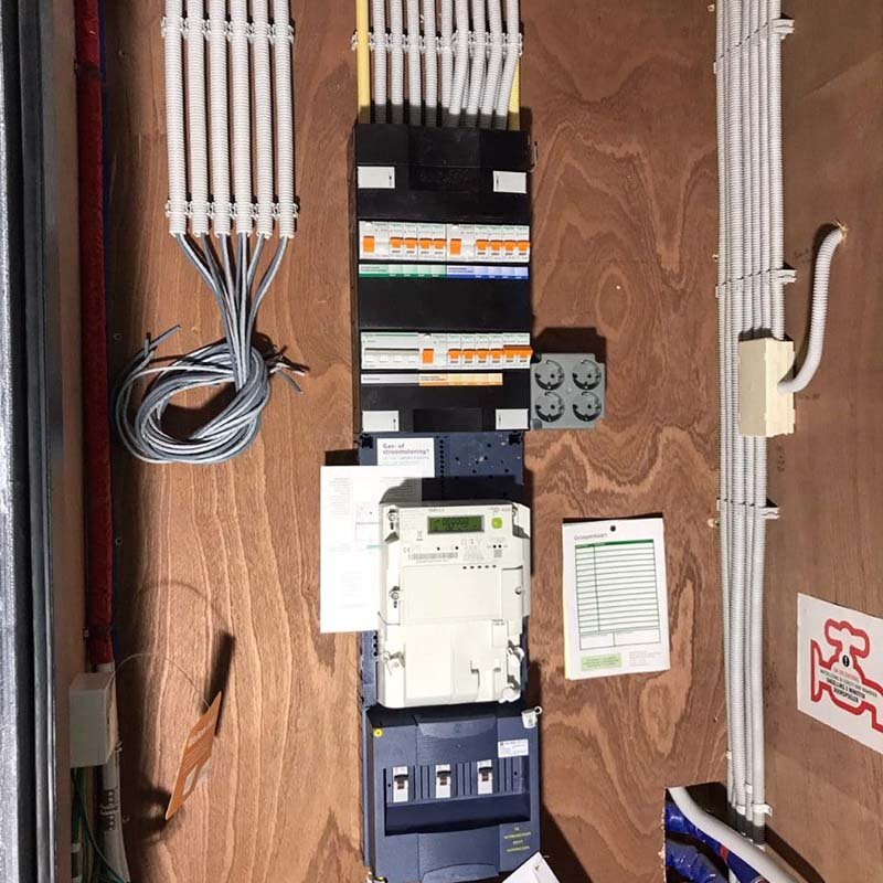 Nieuwe meterkast geplaatst na woning renovatie in Delft